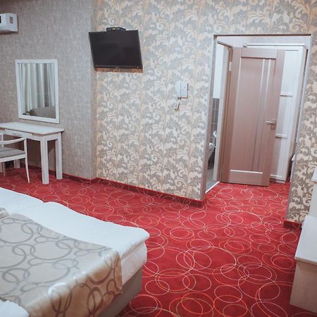 Magnum Hotel Берегово Екстериор снимка
