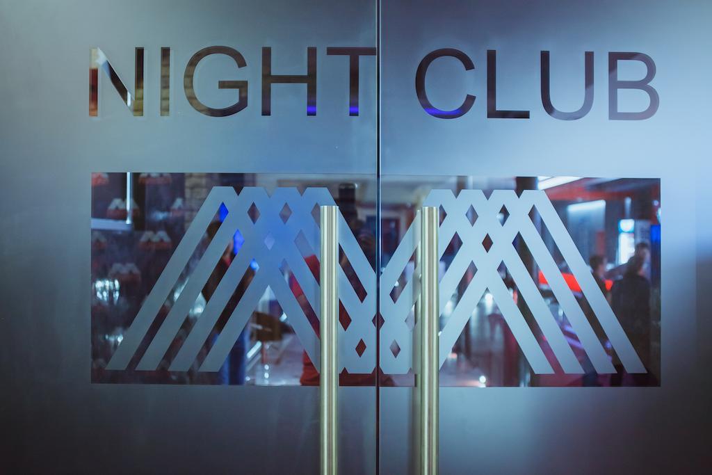 Magnum Hotel Берегово Екстериор снимка