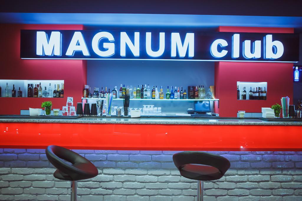 Magnum Hotel Берегово Екстериор снимка