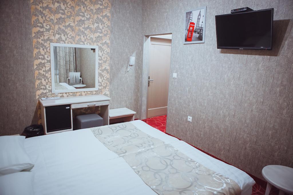 Magnum Hotel Берегово Екстериор снимка